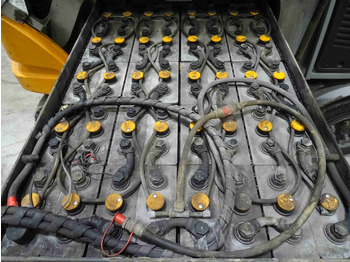 Electric forklift STILL RX60-30: picture 4