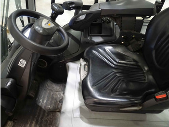 Electric forklift STILL RX60-30: picture 3