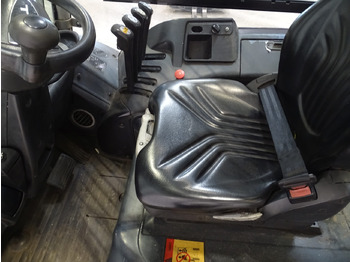 Electric forklift STILL RX60-45: picture 3