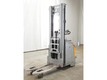Stacker STILL