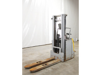 Stacker STILL
