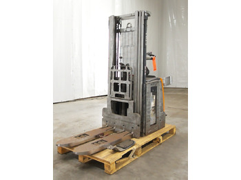 Stacker STILL