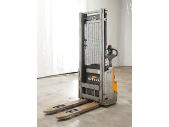 Stacker STILL