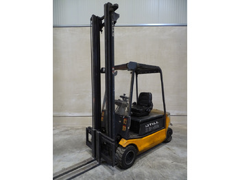 Electric forklift STILL R20
