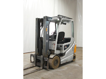 Electric forklift STILL RX60