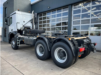 New Tractor unit Mercedes-Benz Arocs 4058 AS 6x6 Tractor Head 180T Push Pull EURO-5: picture 3