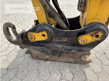 Crawler excavator Cat 320FL: picture 5