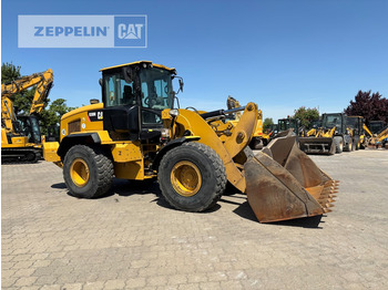 Wheel loader CATERPILLAR 938M