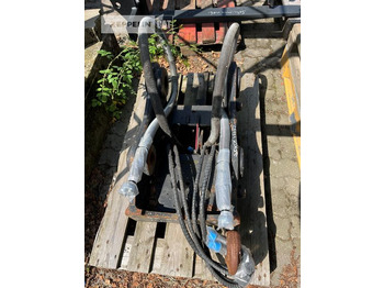 Quick coupler