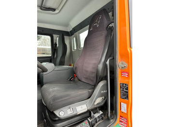 Skip loader truck MAN TGS 26.400 6X2-2 BL Meille RK 20.70 Absetzkipper: picture 4