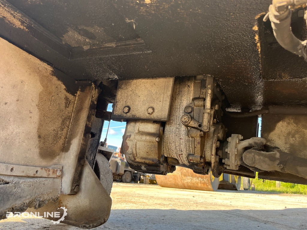 Asphalt distributor 1991 Wirtgen SF500C/4 Asfaldifrees 0,5m: picture 12