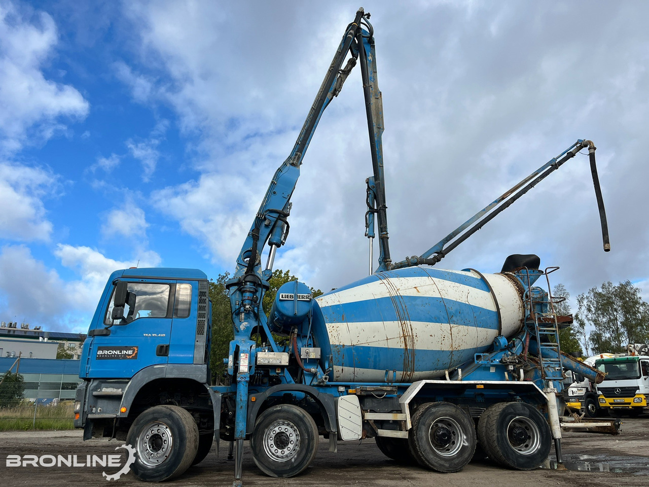 2005 MAN TGA 35.410 8X4 PUMI - Concrete mixer truck: picture 4 2005 MAN TGA 35.410 8X4 PUMI - Concrete mixer truck: picture 4
