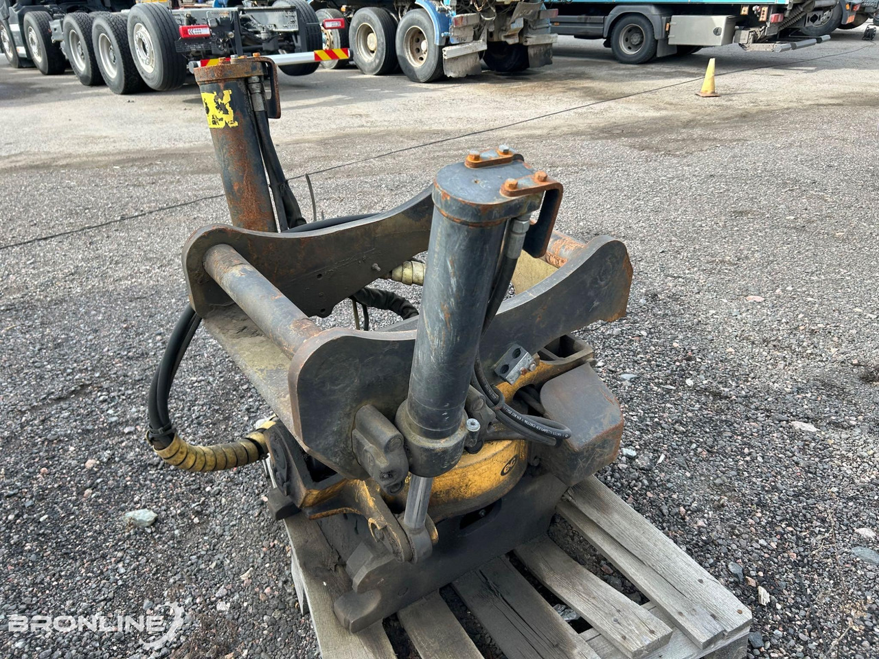 Engcon EC20B S70 Tiltrotator - Tiltrotator: picture 4 Engcon EC20B S70 Tiltrotator - Tiltrotator: picture 4