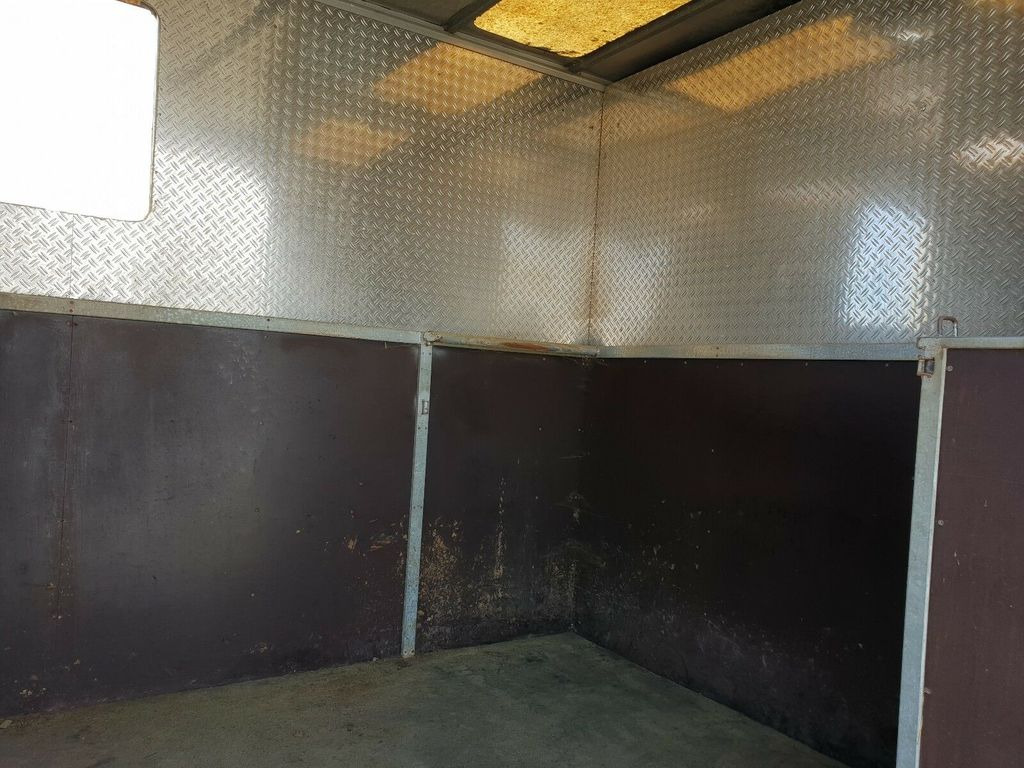 Lease a MAN TGL 10.180 Euro 4  Pferdetransporter Horse  MAN TGL 10.180 Euro 4  Pferdetransporter Horse: picture 12