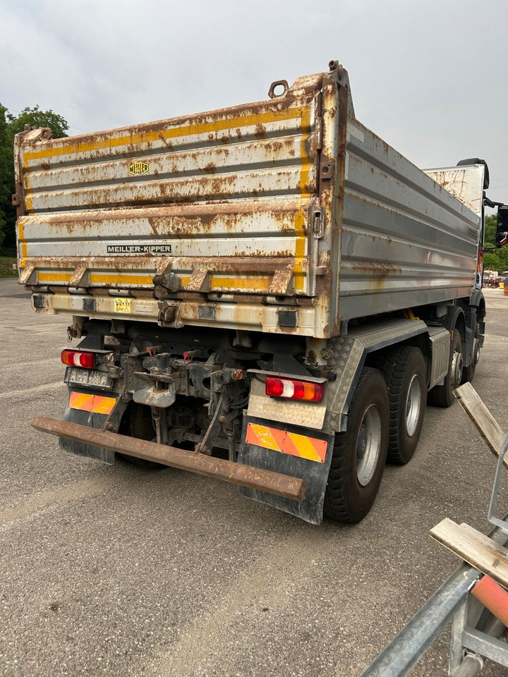 Tipper Mercedes-Benz Arocs 4145 8x4: picture 10