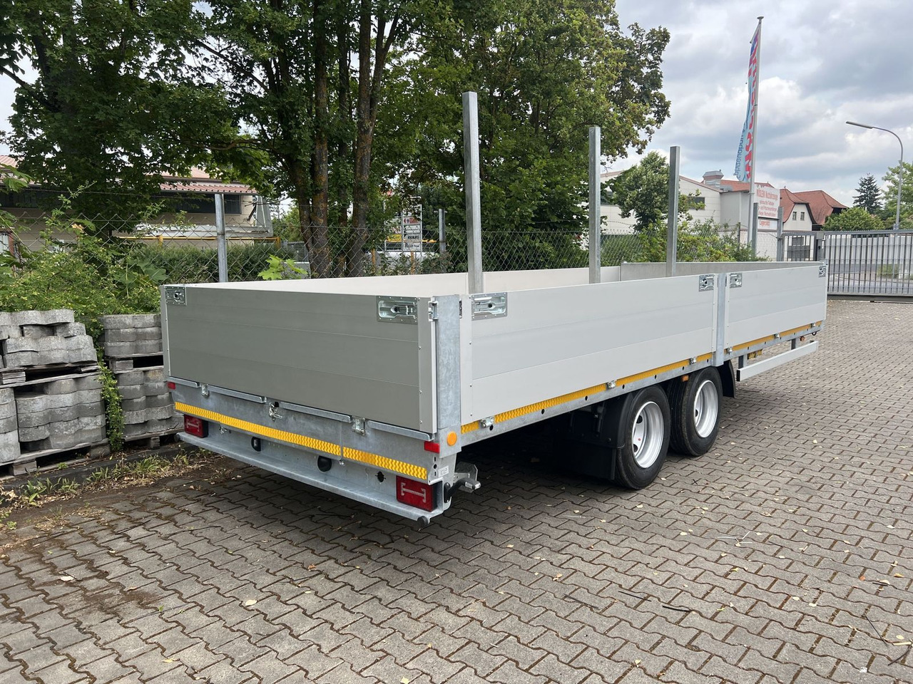 Dropside/ Flatbed trailer Möslein  14,4 t Tandem- Pritschenanhänger- Tieflader: picture 6