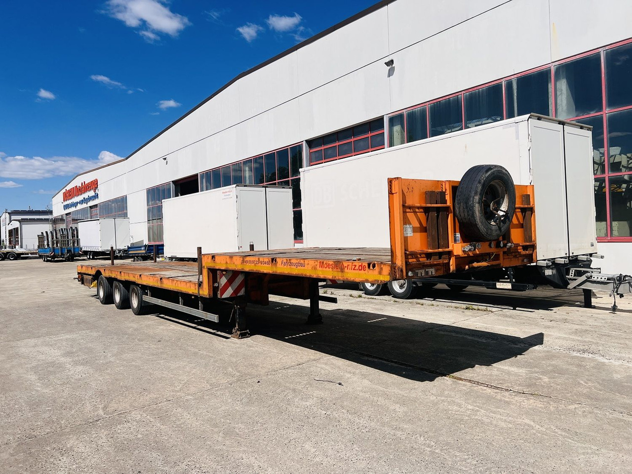 Möslein STO 3 Schwebheim 3 Achs Satteltieflader Plato 45 t GGfür Fertigteile, Baumaschinen oder Container - Low loader semi-trailer: picture 3 Möslein STO 3 Schwebheim 3 Achs Satteltieflader Plato 45 t GGfür Fertigteile, Baumaschinen oder Container - Low loader semi-trailer: picture 3