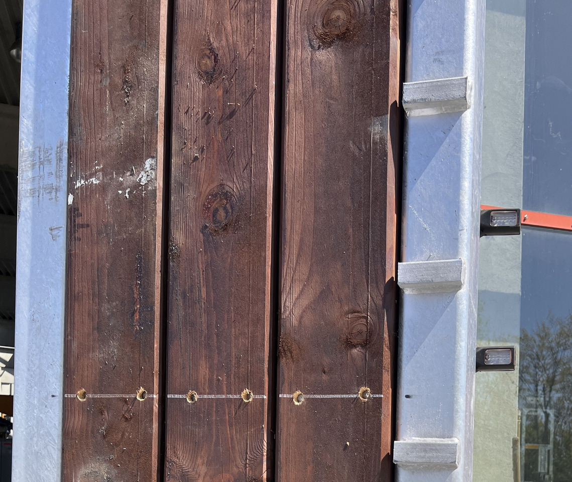 Möslein T 3-6,60 VB 3 Achs Tieflader, Luftgefedert - Low loader trailer: picture 5 Möslein T 3-6,60 VB 3 Achs Tieflader, Luftgefedert - Low loader trailer: picture 5