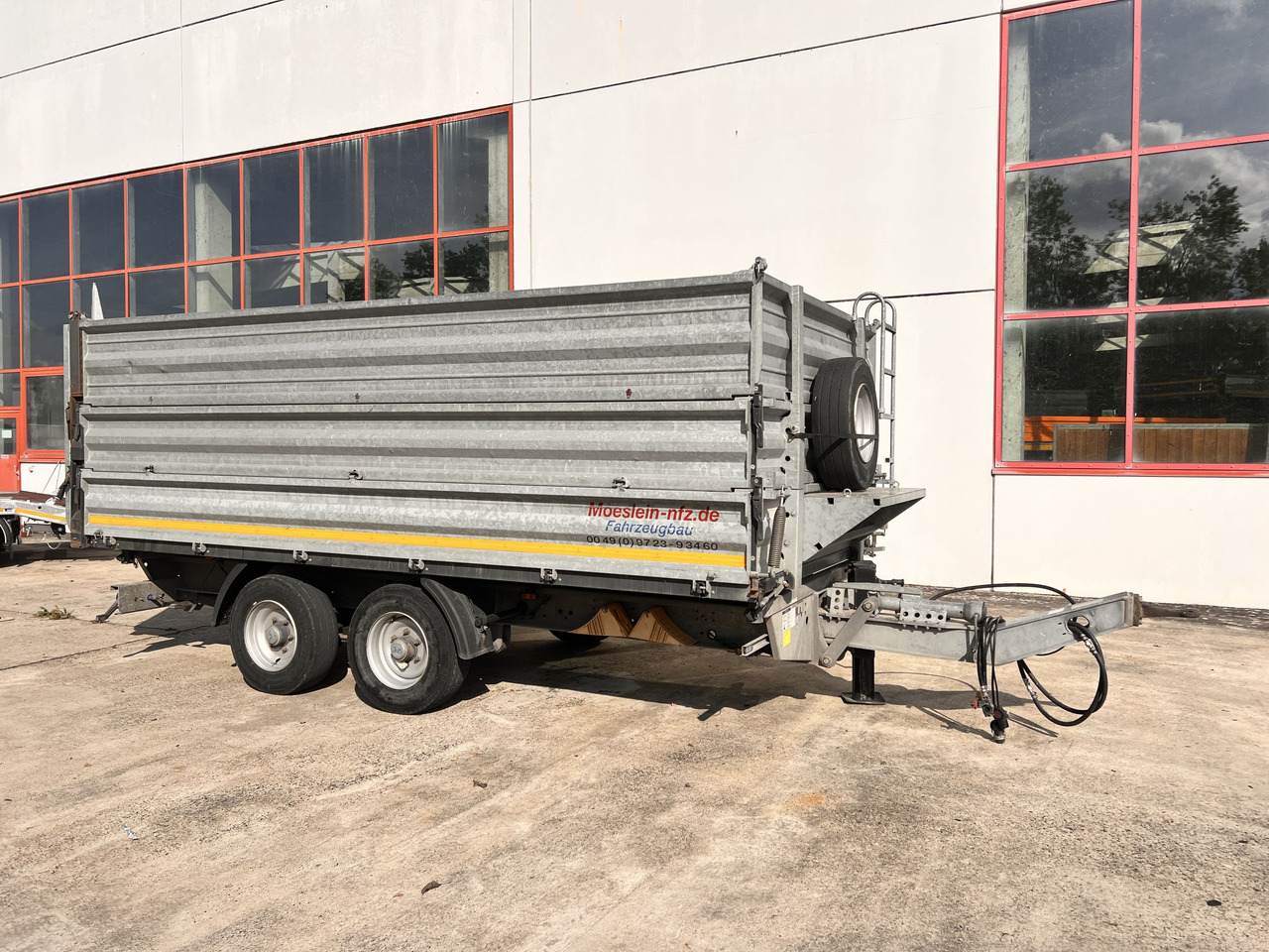 Möslein TDS 13 Schwebheim 13 t Tandemkipper- Tieflader, Aufsatzbordwände - Tipper trailer: picture 4 Möslein TDS 13 Schwebheim 13 t Tandemkipper- Tieflader, Aufsatzbordwände - Tipper trailer: picture 4