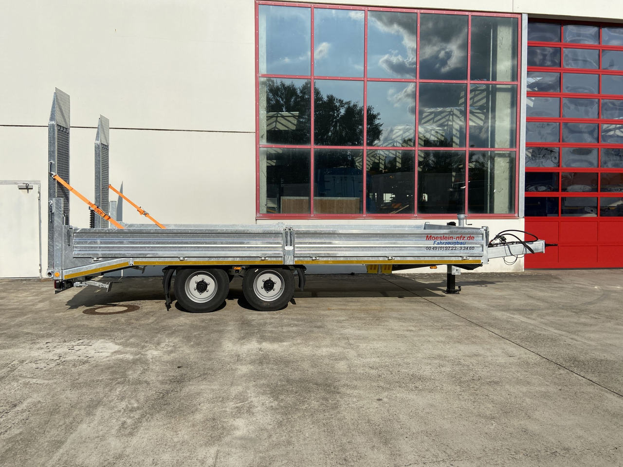 Möslein TT 13 6,20 Stahl- Boden Neuer 13 t Tandemtieflader, Stahl- Boden - Low loader trailer: picture 2 Möslein TT 13 6,20 Stahl- Boden Neuer 13 t Tandemtieflader, Stahl- Boden - Low loader trailer: picture 2