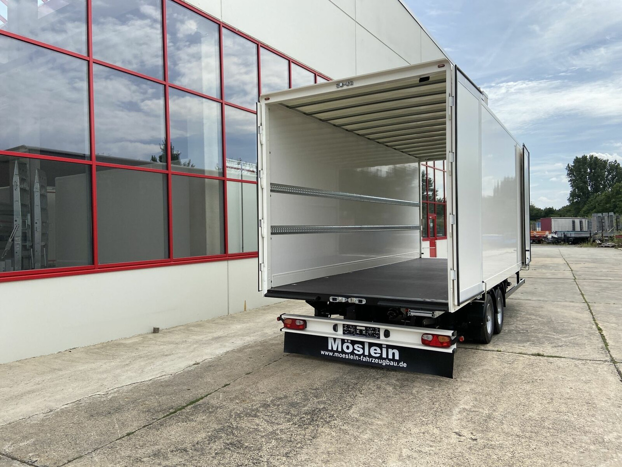 Möslein Tandem- Koffer, Durchladbar, -- Neufahrzeug -- - Closed box trailer: picture 2 Möslein Tandem- Koffer, Durchladbar, -- Neufahrzeug -- - Closed box trailer: picture 2