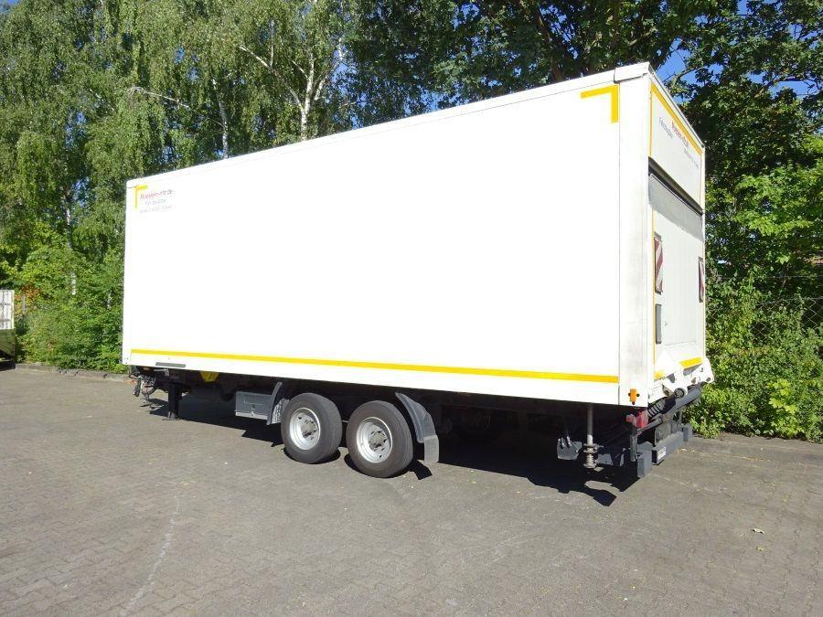 Tandemkoffer, Ladebordwand + Durchladbar - Closed box trailer: picture 2 Tandemkoffer, Ladebordwand + Durchladbar - Closed box trailer: picture 2