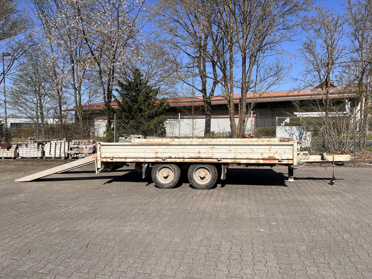 Tandemtieflader - Low loader trailer: picture 1 Tandemtieflader - Low loader trailer: picture 1