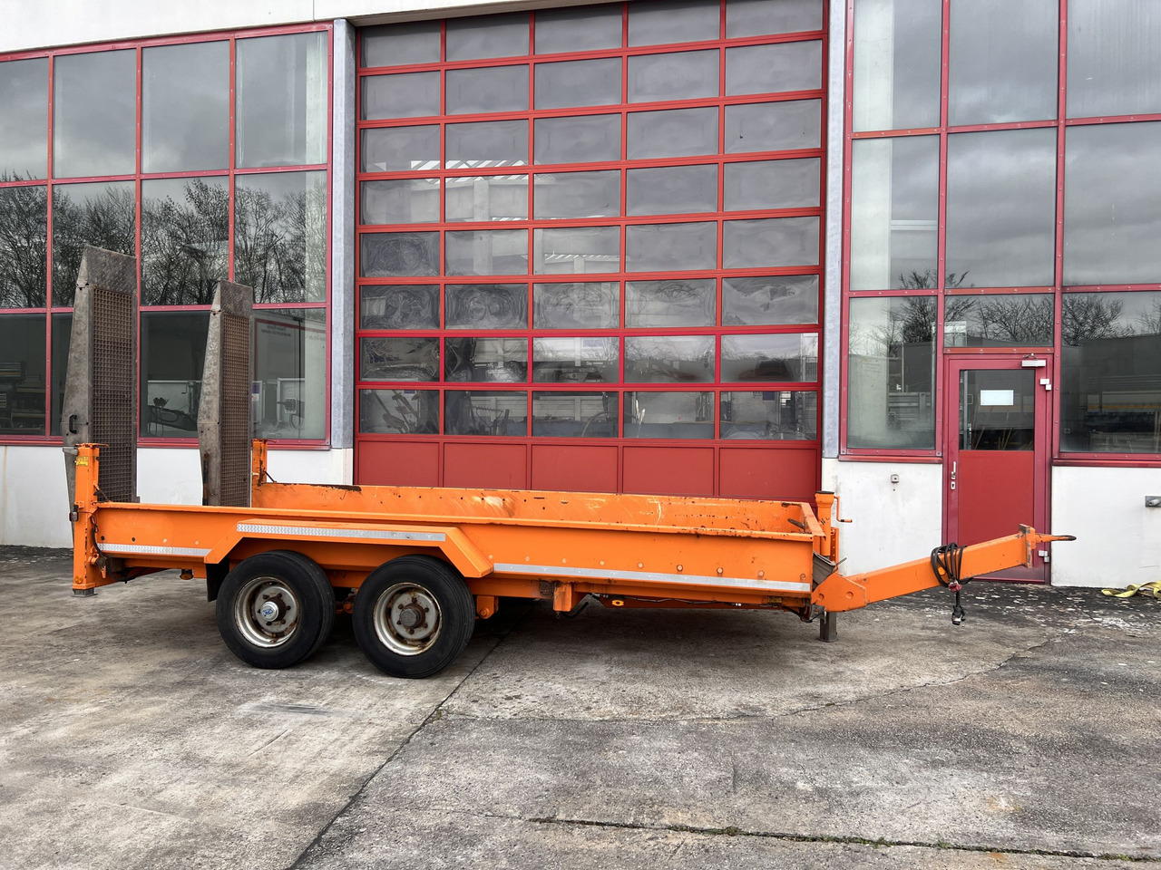 Tt Tandemtieflader - Low loader trailer: picture 1 Tt Tandemtieflader - Low loader trailer: picture 1