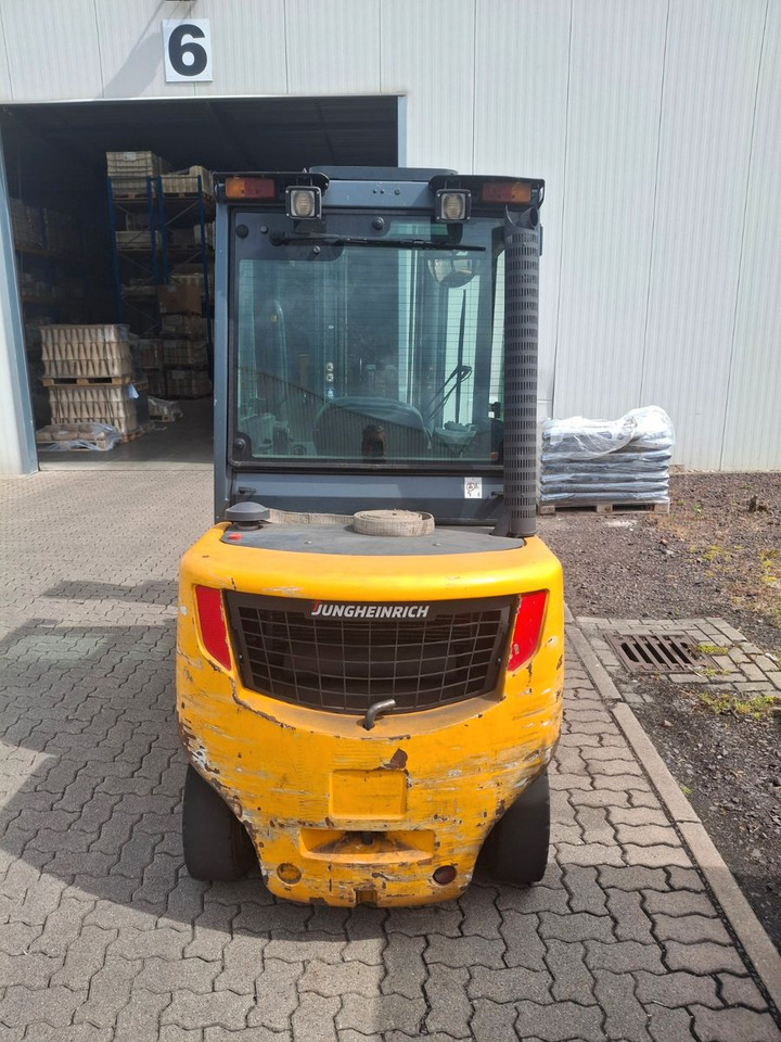 Jungheinrich DFG 435s - Diesel forklift: picture 3 Jungheinrich DFG 435s - Diesel forklift: picture 3