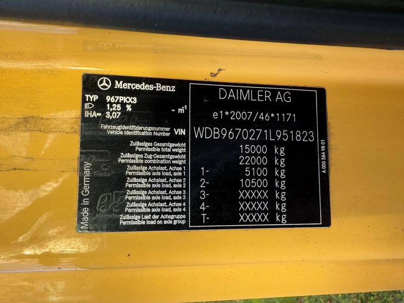 Cab chassis truck Mercedes-Benz Atego 1518 L 7-2015: picture 18