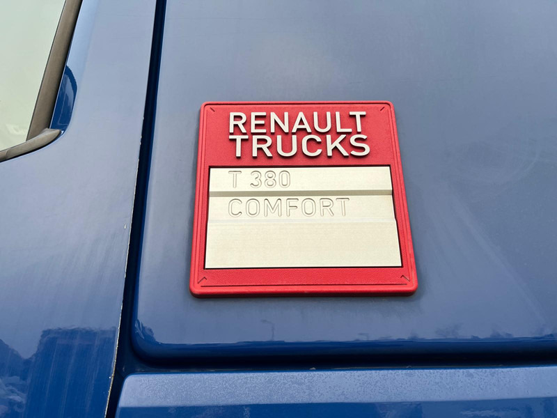 Box truck Renault T-11 SLEEPERCAB 380 P6X2 COMFORT: picture 19