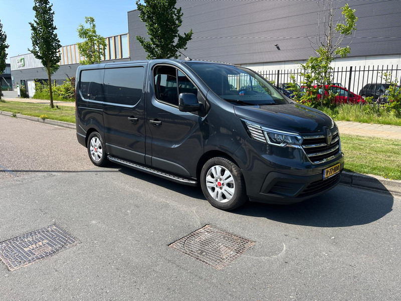 Renault Trafic Red 2.0 CDI, L1 H1, 150 PK, Euro 6, Airco, cruise, nav, camera, - Small van: picture 5 Renault Trafic Red 2.0 CDI, L1 H1, 150 PK, Euro 6, Airco, cruise, nav, camera, - Small van: picture 5
