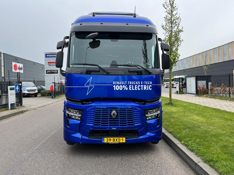 Renault T E-tech T4x2 540kWh 6-packs battery Sleeper Cab 2 beds, Nieuwstaat/New condition - Tractor unit: picture 4 Renault T E-tech T4x2 540kWh 6-packs battery Sleeper Cab 2 beds, Nieuwstaat/New condition - Tractor unit: picture 4