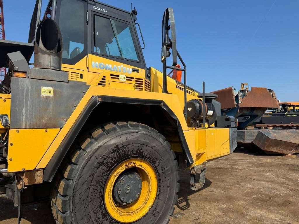 Articulated dumper Komatsu HM 350-2: picture 10