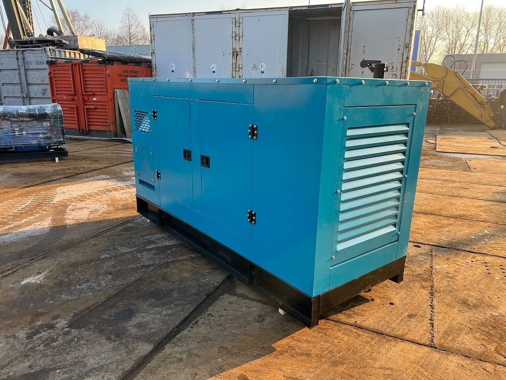 Ricardo 100KVA (80KW) SILENT GENERATOR 3 PHASE 50HZ 400V - Generator set: picture 5 Ricardo 100KVA (80KW) SILENT GENERATOR 3 PHASE 50HZ 400V - Generator set: picture 5