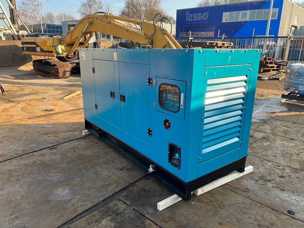Ricardo 200KVA (160KW) SILENT GENERATOR 3 PHASE 50HZ 400V - Generator set: picture 3 Ricardo 200KVA (160KW) SILENT GENERATOR 3 PHASE 50HZ 400V - Generator set: picture 3