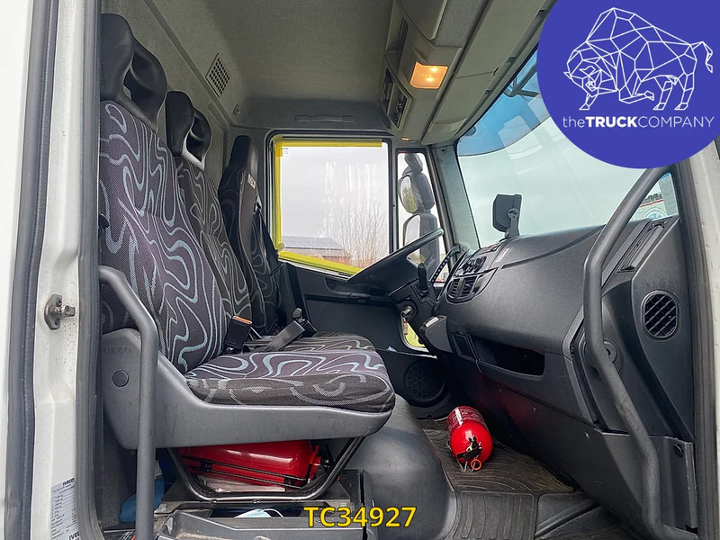 Refrigerator truck Iveco EuroCargo 120 E22: picture 10