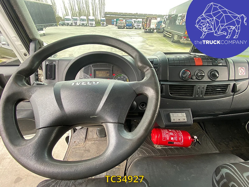 Refrigerator truck Iveco EuroCargo 120 E22: picture 7