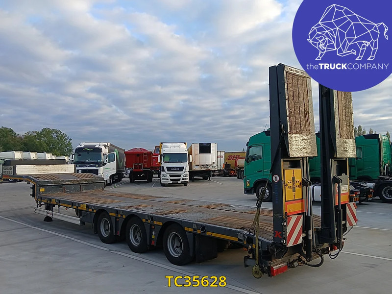 Kässbohrer SLA 3 - Low loader semi-trailer: picture 3 Kässbohrer SLA 3 - Low loader semi-trailer: picture 3