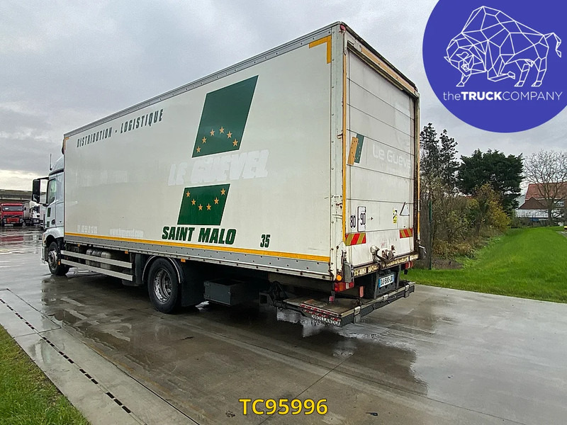 Mercedes-Benz Actros 1832 - Box truck: picture 3 Mercedes-Benz Actros 1832 - Box truck: picture 3