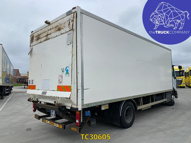 Renault D 210 - Box truck: picture 4 Renault D 210 - Box truck: picture 4