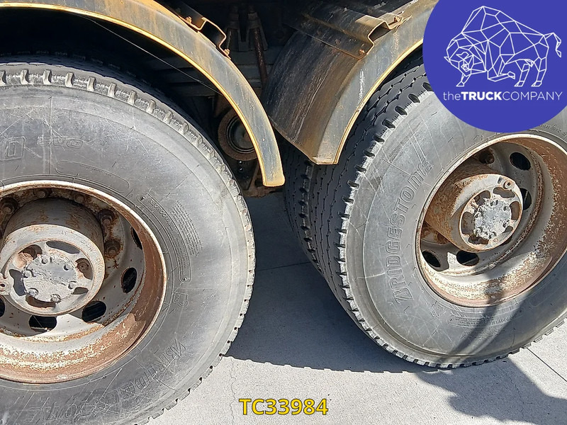 Renault Kerax 380 - Dropside/ Flatbed truck: picture 4 Renault Kerax 380 - Dropside/ Flatbed truck: picture 4