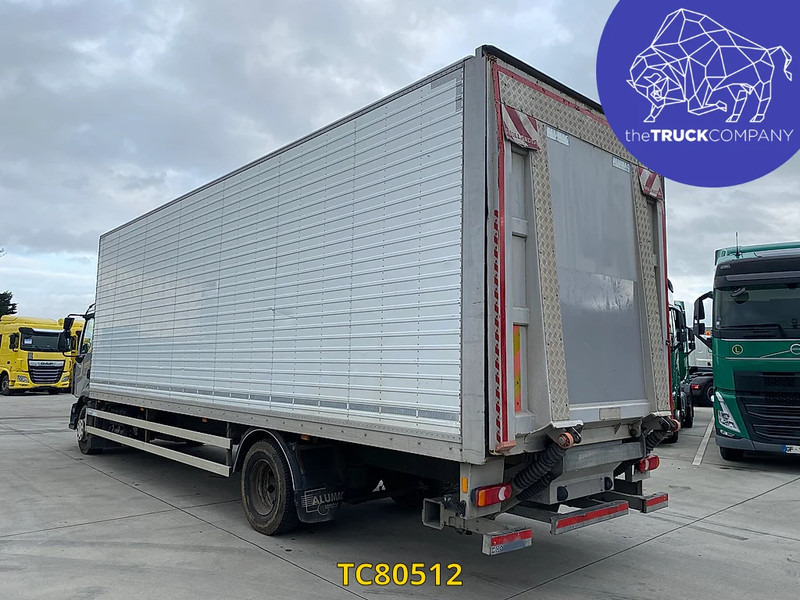 Renault Midlum 240 - Box truck: picture 2 Renault Midlum 240 - Box truck: picture 2