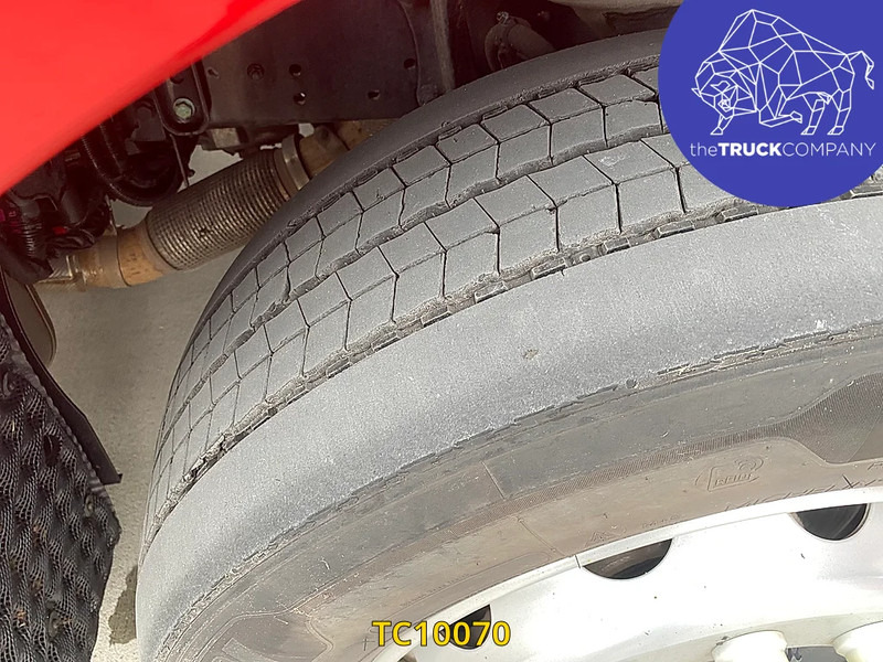 Tractor unit MAN TGX 470: picture 14