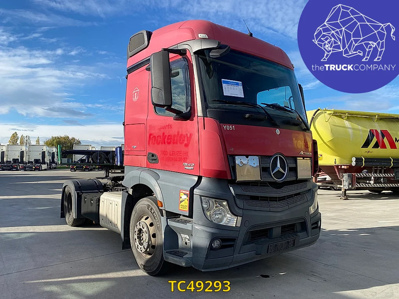 Tractor unit Mercedes-Benz 18.42: picture 9 Tractor unit Mercedes-Benz 18.42: picture 9