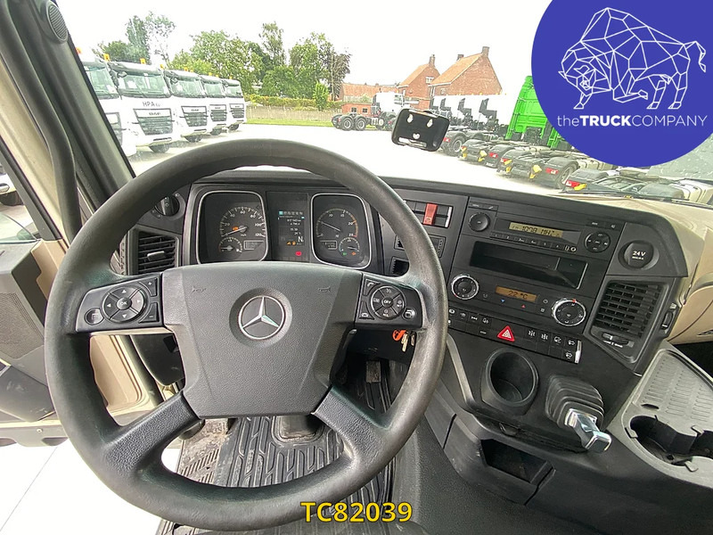 Tractor unit Mercedes-Benz Actros 1843: picture 6