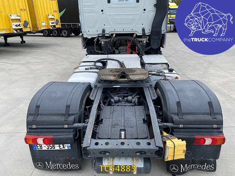 Tractor unit Mercedes-Benz Actros 1843: picture 10