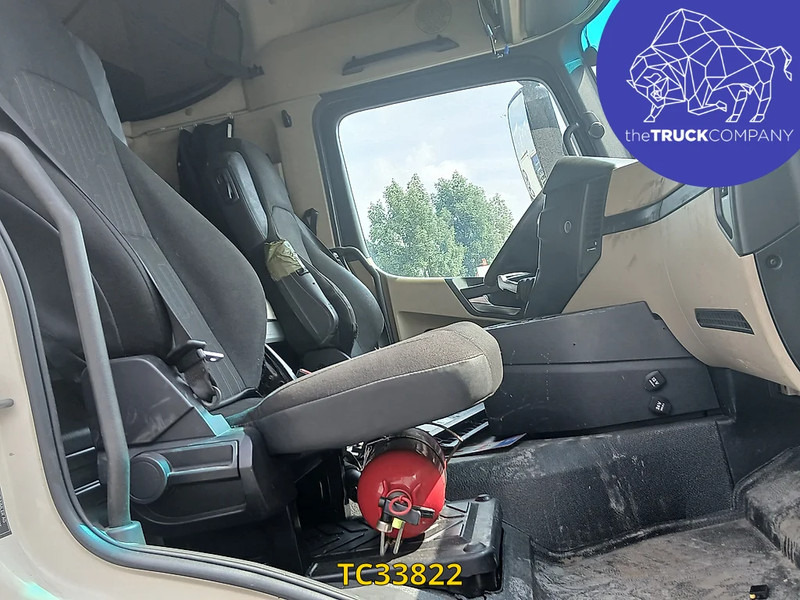 Tractor unit Mercedes-Benz Actros 1843: picture 8 Tractor unit Mercedes-Benz Actros 1843: picture 8