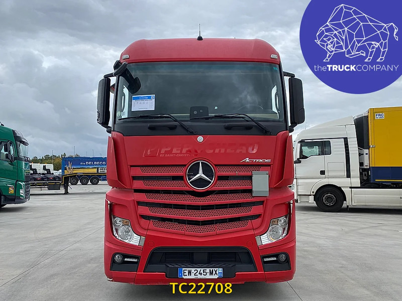 Tractor unit Mercedes-Benz Actros 1846: picture 9