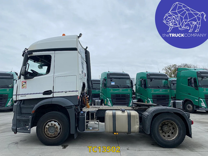 Mercedes-Benz Arocs 1943 - Tractor unit: picture 2 Mercedes-Benz Arocs 1943 - Tractor unit: picture 2